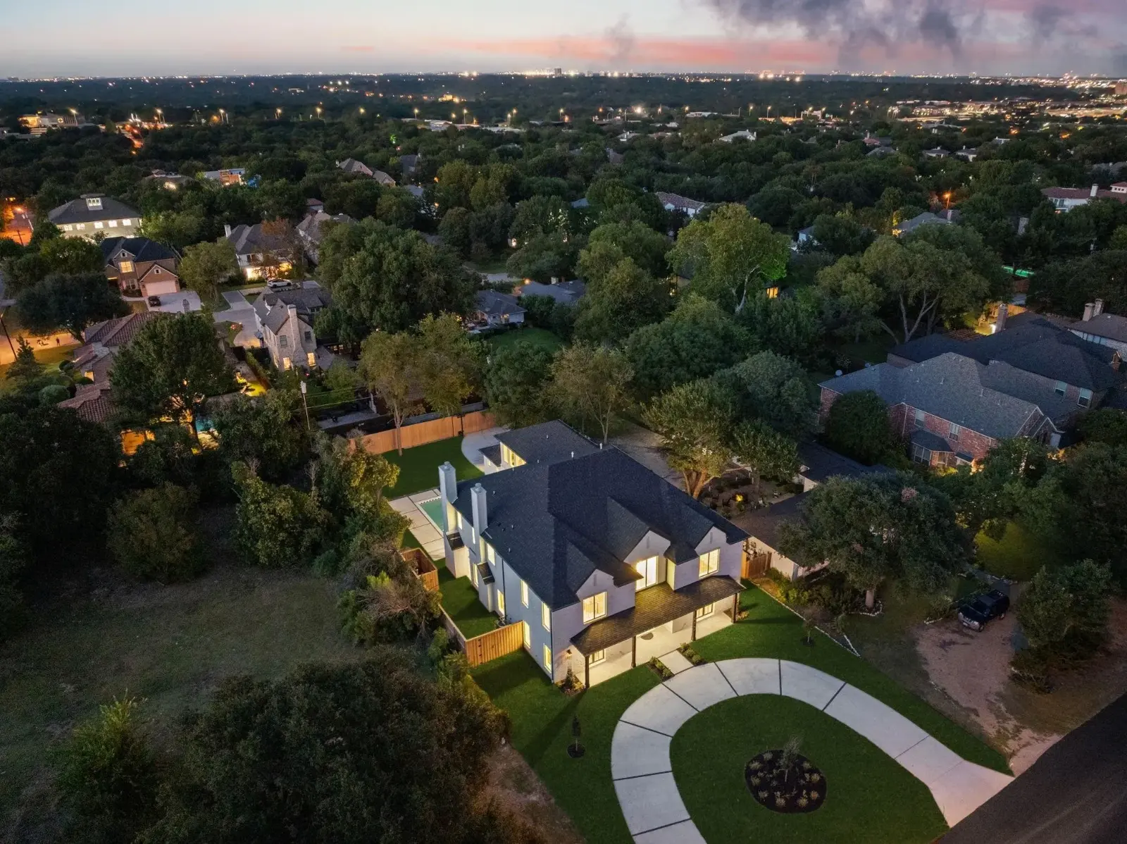 Luxury home in Dallas, TX in Dallas