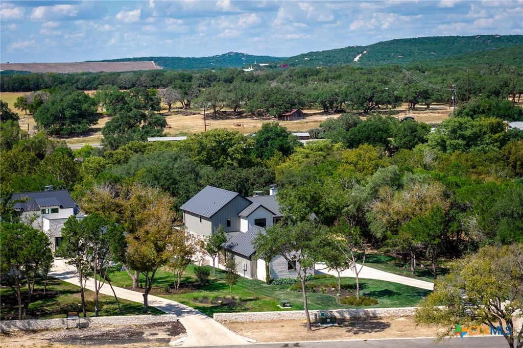 232 Riverfront Dr in New Braunfels
